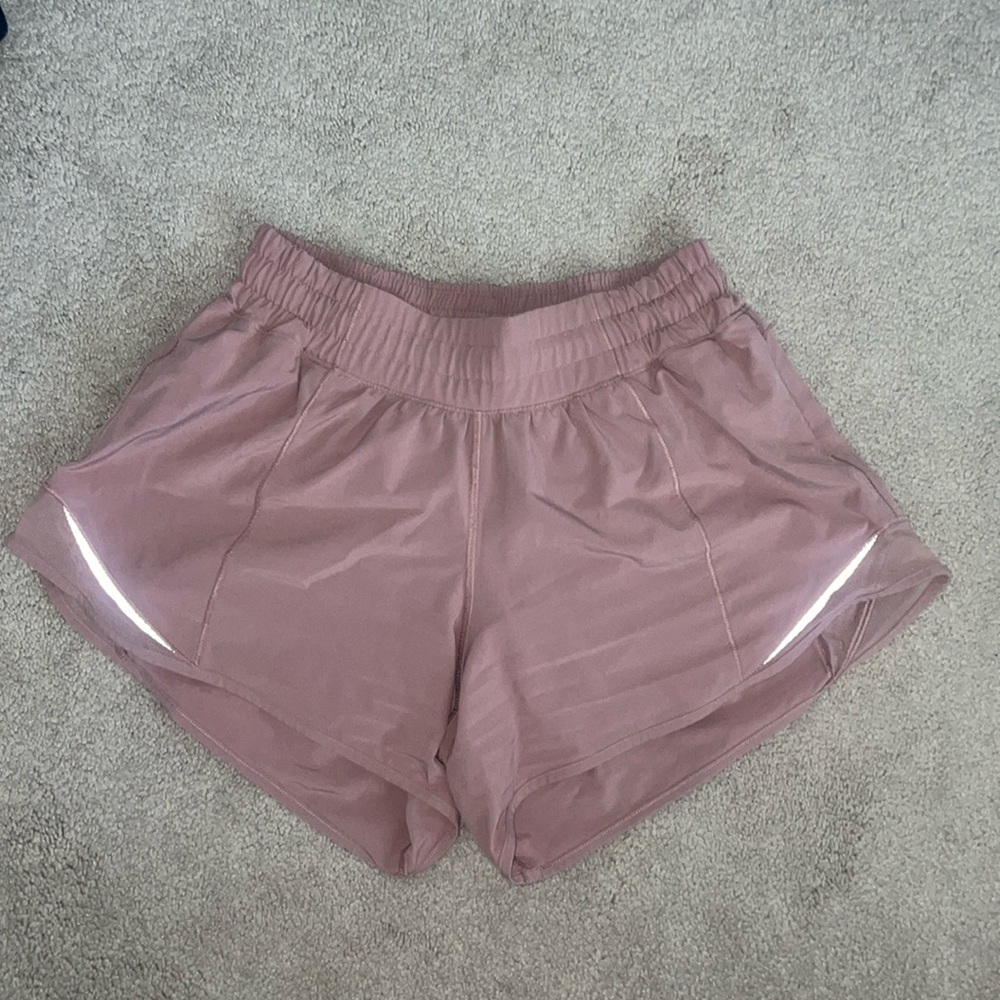 Rose LuluLemon Hotty Hot Shorts